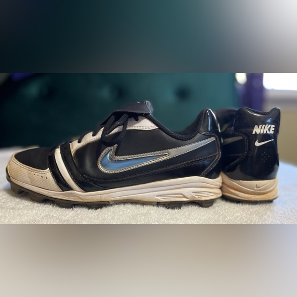 Nike Shoes - Nike Women's Power Channel Black White Cleats Size 9- great condition